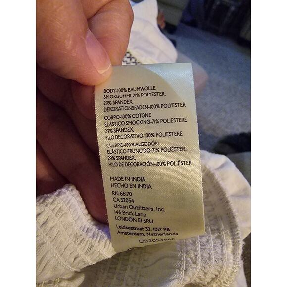 Maeve Smocked Split Tube Top White and Black Cropped Size XLarge Euro Summer - Picture 10 of 10